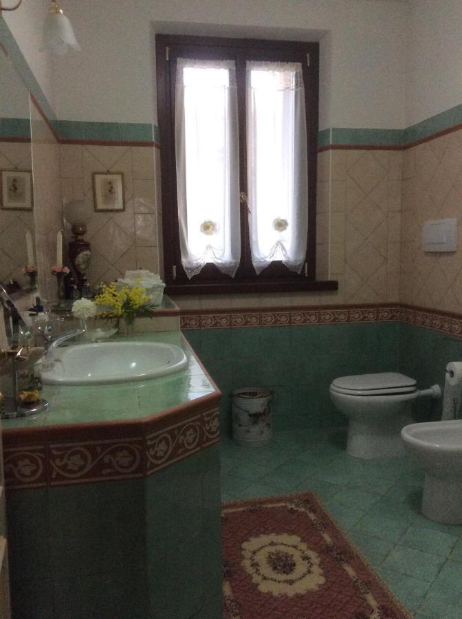 B&B Mikigio Mondavio Bagian luar foto