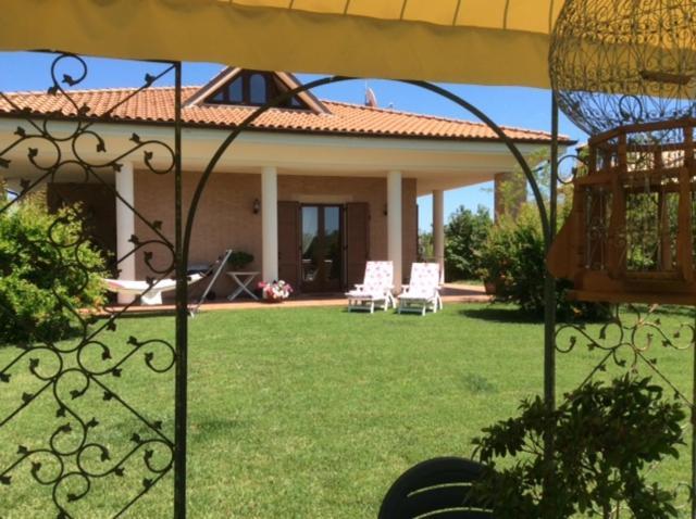 B&B Mikigio Mondavio Bagian luar foto