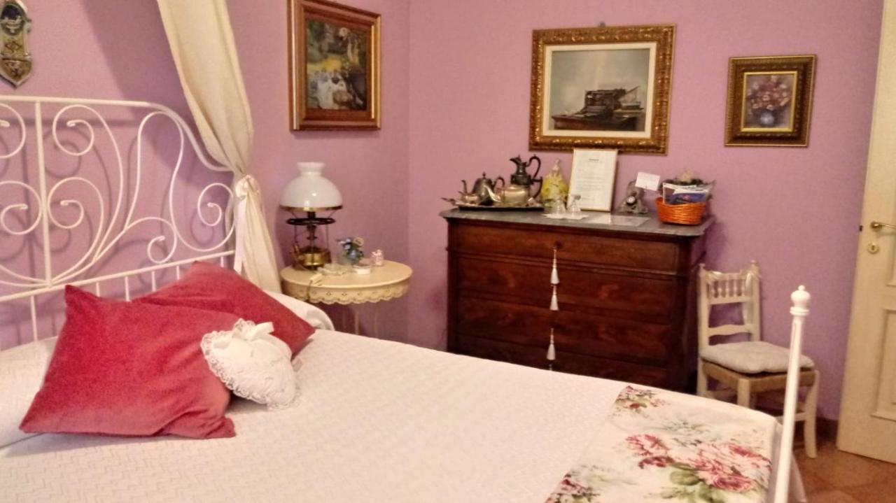 B&B Mikigio Mondavio Bagian luar foto
